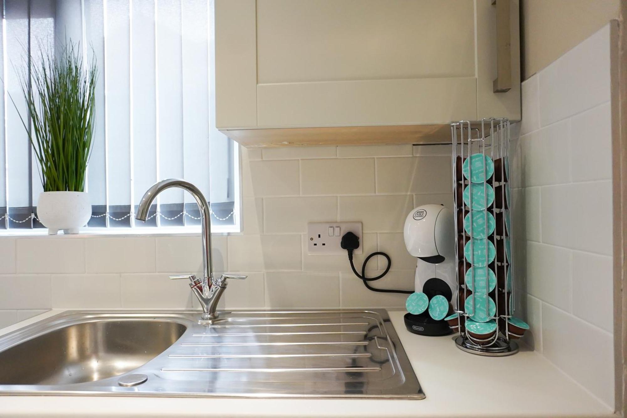 2 Bedroom House 10 Mins To City Centre & Albert Dock Liverpool Eksteriør bilde